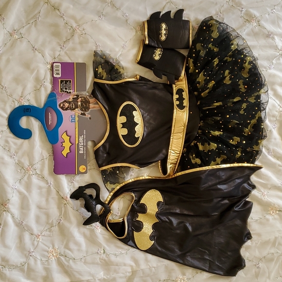 DC Batgirl Child Costume for Halloween - Picture 2 of 5